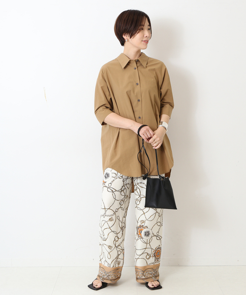 journal standard L'essage(ジャーナルスタンダードレサージュ)の「OUMIタイプライターシャツ(シャツ/ブラウス・レディース・ネイビー/キャメル・FREE)」の9枚目の写真