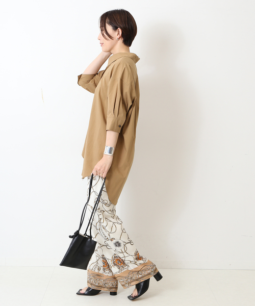 journal standard L'essage(ジャーナルスタンダードレサージュ)の「OUMIタイプライターシャツ(シャツ/ブラウス・レディース・ネイビー/キャメル・FREE)」の10枚目の写真