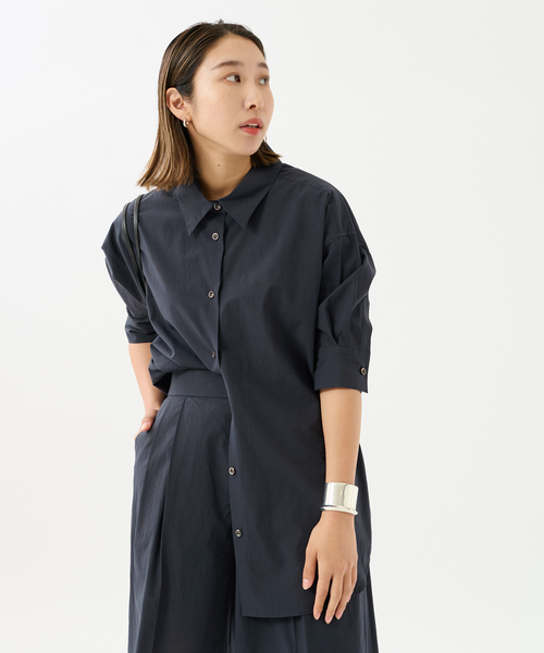 journal standard L'essage(ジャーナルスタンダードレサージュ)の「OUMIタイプライターシャツ(シャツ/ブラウス・レディース・ネイビー/キャメル・FREE)」の21枚目の写真