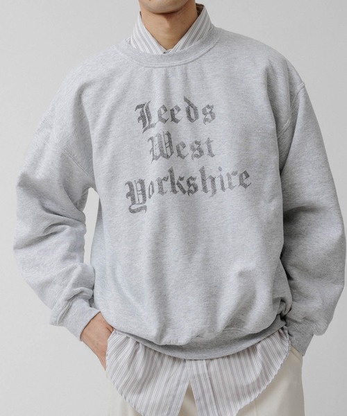 M TO R（ムウトアール）の「［TOPS］SCREEN STARS OLD ENGLISH LETTER LOGO SWEAT（スウェット・レディース・ライトグレー/ブラック/ワイン・FREE）」の3枚目の写真