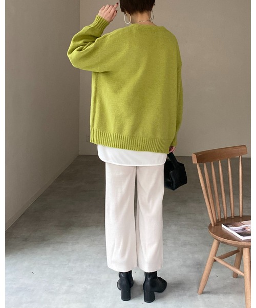 She's Closet（シーズクローゼット）の「モヘアタッチボリュームスリーブVネックカラーニットカーディガン（カーディガン/ボレロ・レディース・アイボリー/ベージュ/グリーン/レッド/ピンク/ブラック・FREE）」の20枚目の写真