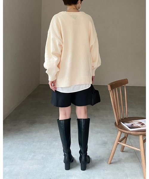 セール】モヘアタッチボリュームスリーブVネックカラーニット