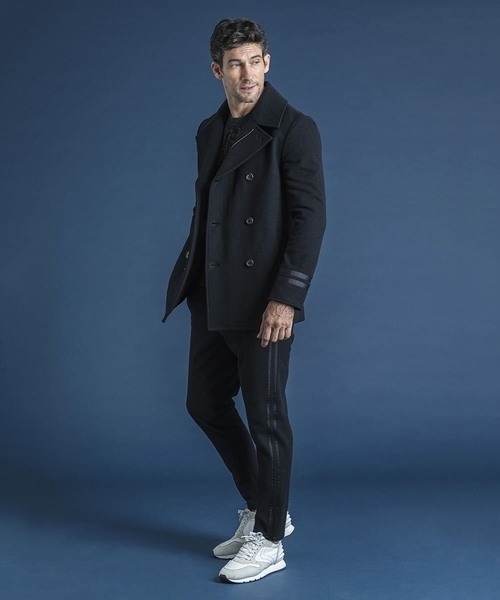 MICHEL KLEIN HOMME (ミッシェルクランオム)の「ピーコート(ピーコート・メンズ・ブラック/ベージュ・MEDIUM/X-LARGE/LARGE)」の6枚目の写真