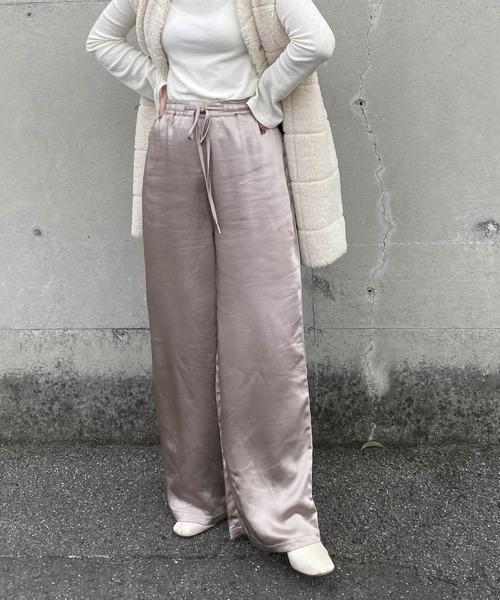 Couleur Meler(クルールメリー)の「Couleur Meler オクユウカ サテンイージーストレートパンツ(その他パンツ・レディース・ブラック/ベージュ系その他・FREE)」の6枚目の写真