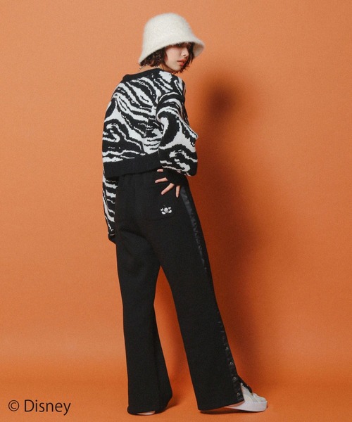 PAGEBOY（ページボーイ）の「WEB限定アイテム / Mickey / 裏毛パンツ（スウェットパンツ・レディース・オフホワイト/ブルー/ブラック・FREE）」の10枚目の写真