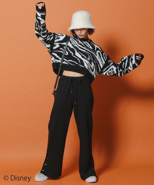 PAGEBOY（ページボーイ）の「WEB限定アイテム / Mickey / 裏毛パンツ（スウェットパンツ・レディース・オフホワイト/ブルー/ブラック・FREE）」の12枚目の写真