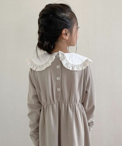 SHOO・LA・RUE(シューラルー)の「◆【110-140cm/プチセレ】衿レースポンチワンピース(ワンピース・キッズ・ベージュ/ブラック/ブラック系7・11/12/13/14)」の16枚目の写真