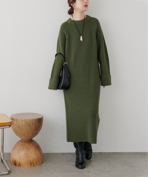 natural couture(ナチュラルクチュール)の「ZIP付き畦ニットワンピース(ワンピース・レディース・ブラック/ライトベージュ/カーキ/アイボリー・FREE)」の6枚目の写真