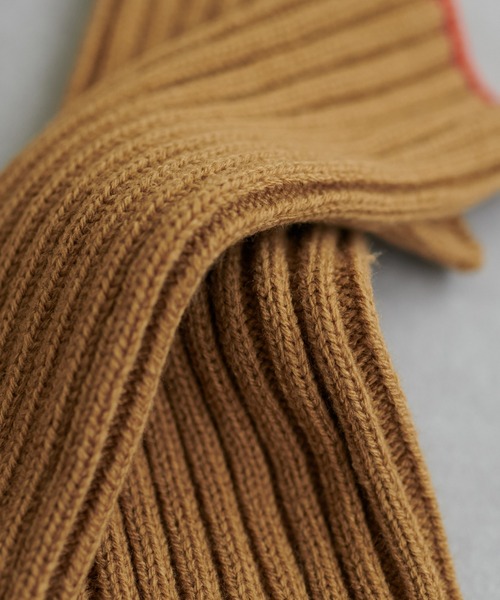 DISCOAT（ディスコート）の「配色リブニットアームウォーマー（手袋・レディース・ブラック/ベージュ/アイボリー/グリーン系その他・FREE）」の17枚目の写真