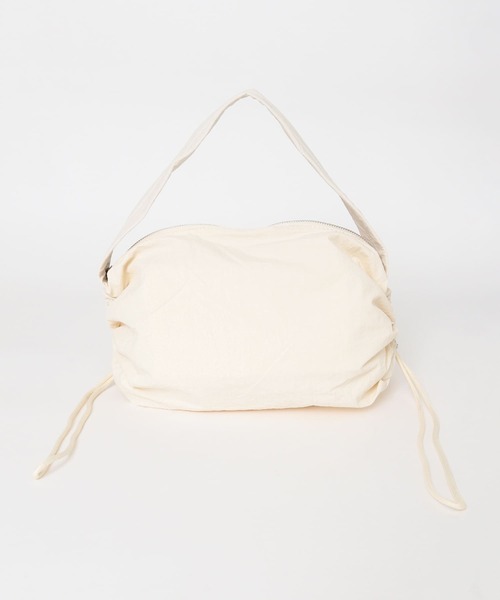 KBF(ケイビーエフ)の「ドロストショルダーBAG(ショルダーバッグ・レディース・アイボリー/グリーン/ブラック・ONE)」の14枚目の写真