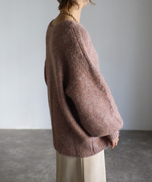 Yucca（ユッカ）の「シャギーミックスニットカーディガン（カーディガン/ボレロ・レディース・ライトブラウン/ローズ・MEDIUM）」の3枚目の写真