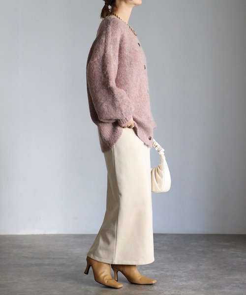 Yucca（ユッカ）の「シャギーミックスニットカーディガン（カーディガン/ボレロ・レディース・ライトブラウン/ローズ・MEDIUM）」の6枚目の写真