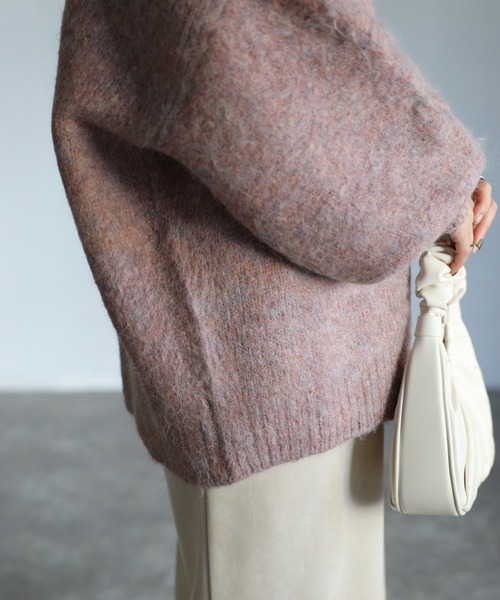 Yucca（ユッカ）の「シャギーミックスニットカーディガン（カーディガン/ボレロ・レディース・ライトブラウン/ローズ・MEDIUM）」の10枚目の写真