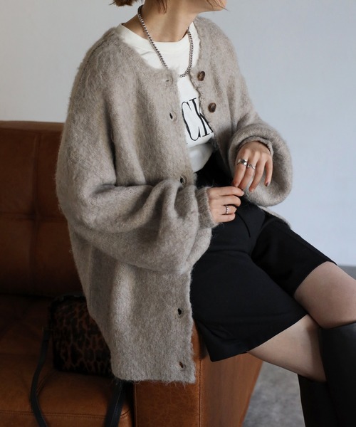 Yucca（ユッカ）の「シャギーミックスニットカーディガン（カーディガン/ボレロ・レディース・ライトブラウン/ローズ・MEDIUM）」の18枚目の写真