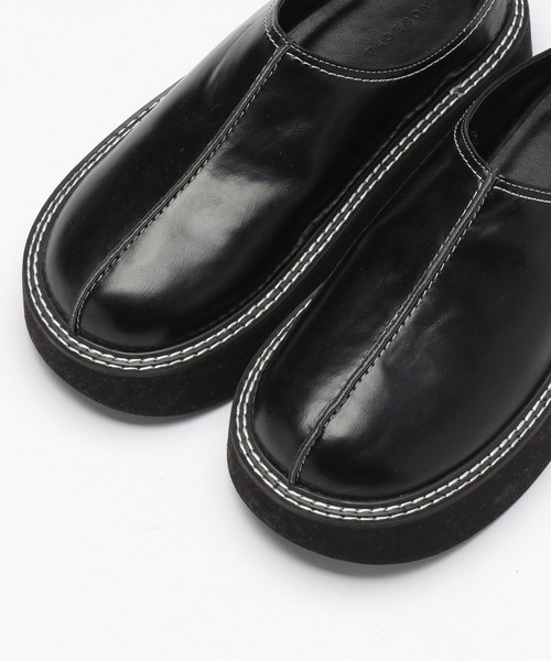 PAGEBOY（ページボーイ）の「モードクロッグシューズ（サンダル・レディース・ブラック/オフホワイト・M/L）」の9枚目の写真