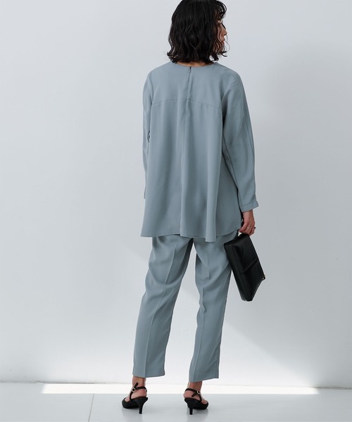 UR'S（ユアーズ）の「Vネックトップス×パンツセットアップ（セットアップ・レディース・ネイビー/ブラック/グレイッシュブルー・S/M/L）」の18枚目の写真