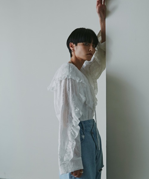 mici(ミチ)の「(mici)フレアカラーシャツ(シャツ/ブラウス・レディース・ブラック/ホワイト系その他・ONE SIZE)」の12枚目の写真