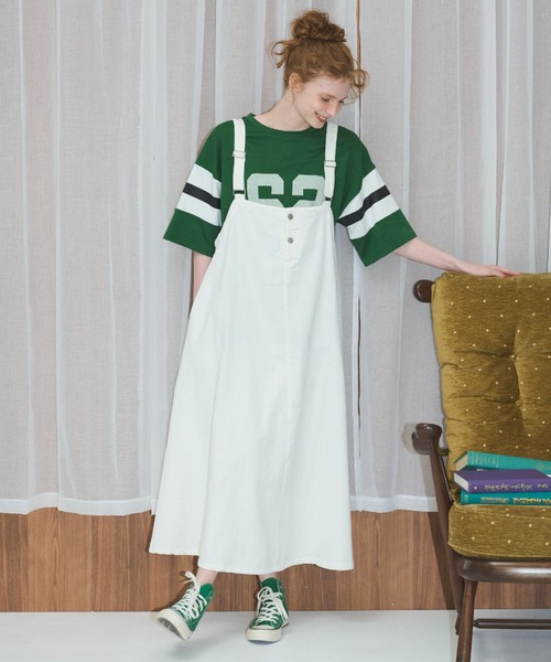 MERLOT(メルロー)の「デニムジャンパースカート(ジャンパースカート・レディース・アイボリー/ブルー/ネイビー・FREE)」の9枚目の写真