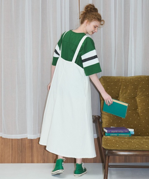 MERLOT(メルロー)の「デニムジャンパースカート(ジャンパースカート・レディース・アイボリー/ブルー/ネイビー・FREE)」の13枚目の写真