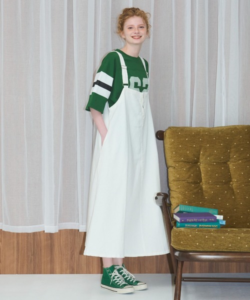 MERLOT(メルロー)の「デニムジャンパースカート(ジャンパースカート・レディース・アイボリー/ブルー/ネイビー・FREE)」の8枚目の写真