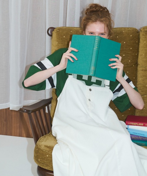 MERLOT(メルロー)の「デニムジャンパースカート(ジャンパースカート・レディース・アイボリー/ブルー/ネイビー・FREE)」の6枚目の写真