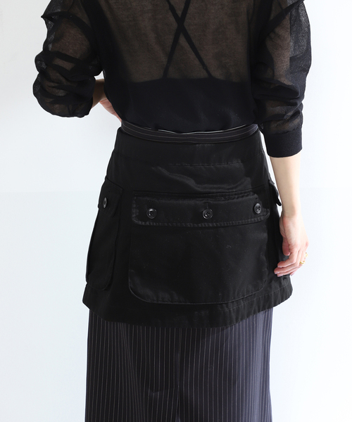 VERMEIL par iena（ヴェルメイユパーイエナ）の「【INSCRIRE/アンスクリア】Twill Unility Pocket Skirt（スカート・レディース・ブラック・MEDIUM）」の16枚目の写真