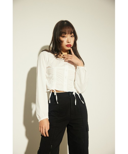 LAGUA GEM(ラグアジェム)の「HEM SHIRRING トップス(Tシャツ/カットソー・レディース・オフホワイト/ブラック・FREE)」の14枚目の写真