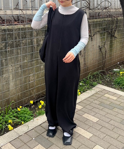 Birthday room（バースデイルーム）の「ZIPあきルーズサロペット（サロペット/オーバーオール・レディース・ブラック・FREE）」の4枚目の写真