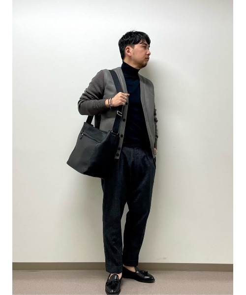 Felisi(フェリージ)の「Felisi (フェリージ)ショルダーバッグ 23/10/AP(ショルダーバッグ・メンズ・ブラック/ブラウン/インディゴブルー・フリ-)」の19枚目の写真