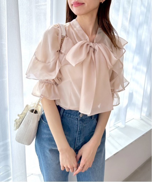 OLIVE des OLIVE（オリーブデオリーブ）の「ラッフルボウタイブラウス（シャツ/ブラウス・レディース・ホワイト/オフホワイト/ピンクベージュ・FREE）」の7枚目の写真