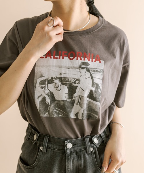 mline（エムライン）の「[mline] photo Tシャツ（Tシャツ/カットソー・レディース・チャコールグレー/オフホワイト・FREE）」の17枚目の写真