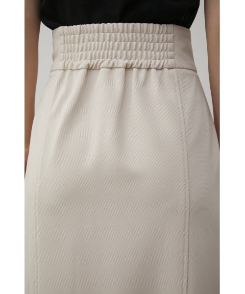 AZUL by moussy（アズールバイマウジー）の「CUT TIGHT SKIRT/カットタイトスカート（スカート・レディース・ライトベージュ/ブラック・SMALL/MEDIUM）」の9枚目の写真