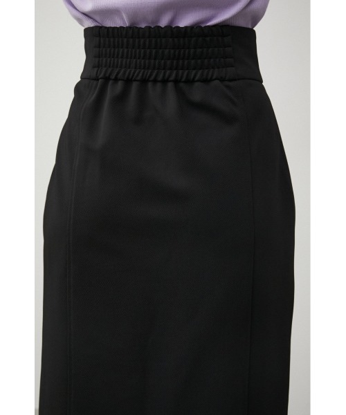 AZUL by moussy（アズールバイマウジー）の「CUT TIGHT SKIRT/カットタイトスカート（スカート・レディース・ライトベージュ/ブラック・SMALL/MEDIUM）」の17枚目の写真