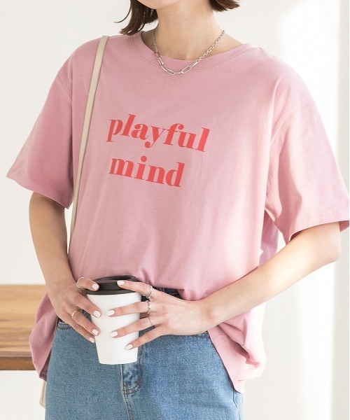 ad thie（アドティエ）の「ロゴプリント オーバーサイズ Tシャツ（Tシャツ/カットソー・レディース・ミント/ライトイエロー/パープル/チャコール/ピンク系その他4/ホワイト/ダークブラウン/モカ/グリーン/オフホワイト/アイボリー/オールドローズ系/ブラック/ピンクベージュ/ブルーグレー・FREE）」の15枚目の写真