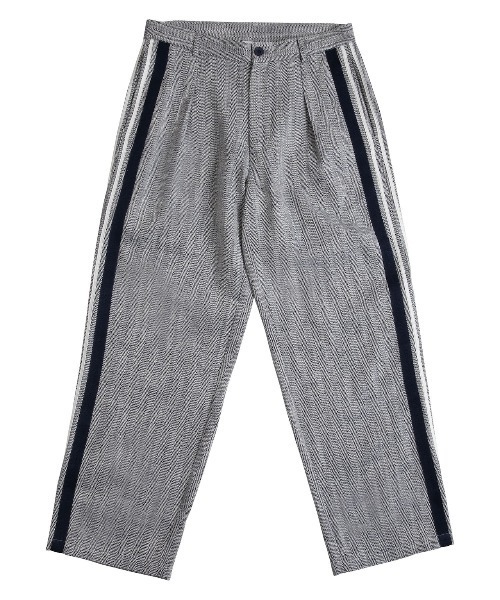 #Re:room(リルーム)の「ヘリンボーンリゾートリラックスパンツ(チノパンツ・メンズ・ネイビー/グレイッシュベージュ/オフホワイト・MEDIUM/SMALL)」の22枚目の写真