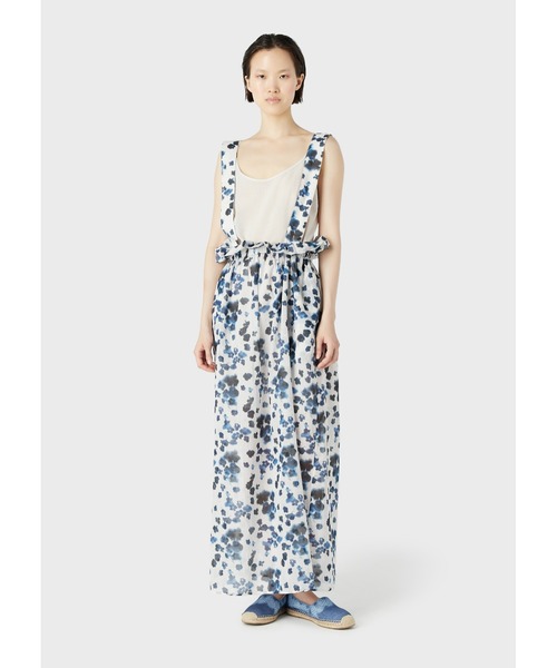 EMPORIO ARMANI(エンポリオアルマーニ)の「【エンポリオ アルマーニ】マーレ カプセルコレクション ロングスカート モスリン製 バティックプリント サスペンダー付き(スカート・レディース・ホワイト×ネイビー・38/40/36)」の2枚目の写真