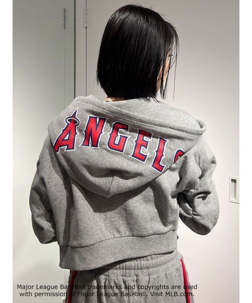 GYDA（ジェイダ）の「GYDA [MLB] ショートパーカー（パーカー・レディース・グレー/オフホワイト/ブラック・FREE）」の16枚目の写真