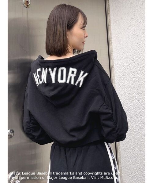 GYDA（ジェイダ）の「GYDA [MLB] ショートパーカー（パーカー
