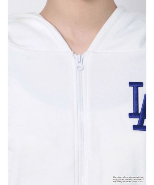 GYDA（ジェイダ）の「GYDA [MLB] ショートパーカー（パーカー・レディース・グレー/オフホワイト/ブラック・FREE）」の14枚目の写真