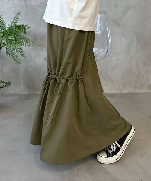 kutir（クティール）の「ドロストリボンギャザースカート（スカート・レディース・オレンジ/ブラック/カーキ/チャコールグレー・SMALL/MEDIUM/LARGE）」の4枚目の写真