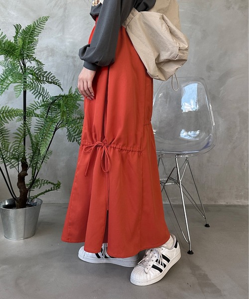 kutir（クティール）の「ドロストリボンギャザースカート（スカート・レディース・オレンジ/ブラック/カーキ/チャコールグレー・SMALL/MEDIUM/LARGE）」の20枚目の写真