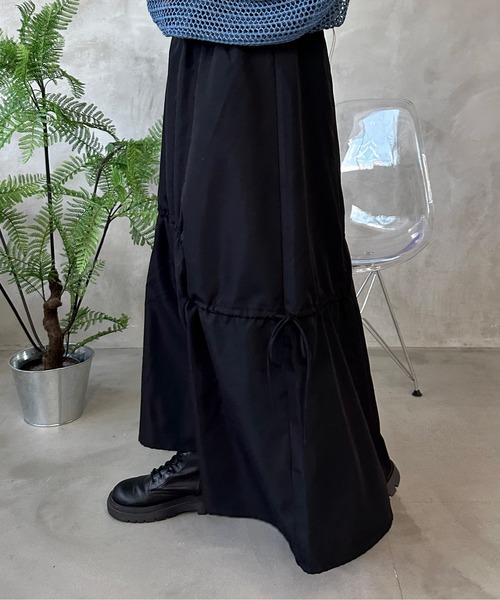 kutir（クティール）の「ドロストリボンギャザースカート（スカート・レディース・オレンジ/ブラック/カーキ/チャコールグレー・SMALL/MEDIUM/LARGE）」の5枚目の写真