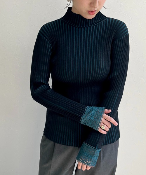 LHELBIE（レルビエ）の「カフスレース二重臼リブニット（Tシャツ/カットソー・レディース・アイボリー/ブラック/グレイッシュベージュ・M）」の21枚目の写真