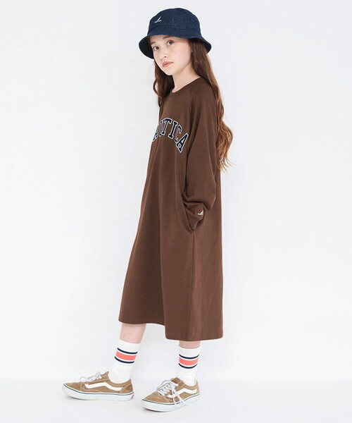 NAUTICA（ノーティカ）の「【NAUTICA/ノーティカ】ロゴアップリケ長袖ワンピース（ワンピース・キッズ・ブラック/ブラウン・L/S/XS/M/XL）」の6枚目の写真
