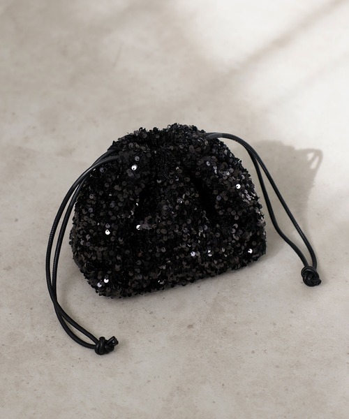Riberry（リベリー）の「スパンコール巾着バッグ（ショルダーバッグ・レディース・ネイビー/シルバー/ブラック・FREE）」の4枚目の写真