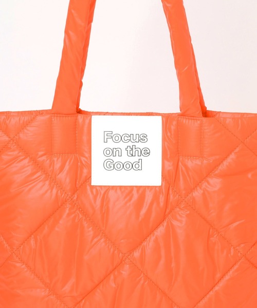 LEPSIM（レプシィム）の「キルティングトートバッグ　975491（トートバッグ・レディース・ブラック/シルバー/オレンジ/アイボリー・ONE SIZE）」の20枚目の写真