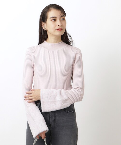 OPAQUE.CLIP（オペークドットクリップ）の「◆シャギーフレアスリーブニット【洗濯機洗い可】（ニット/セーター・レディース・オフホワイト/チャコールグレー/ピンク・00）」の9枚目の写真