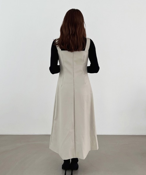 Olu.（オルドット）の「フロントスリットジャンパースカート（ジャンパースカート・レディース・ブラック/ライトグレー・FREE）」の6枚目の写真