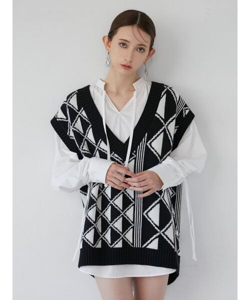 MURUA（ムルーア）の「スリーブドロストチュニックシャツ（シャツ/ブラウス・レディース・ホワイト/その他1・FREE）」の5枚目の写真