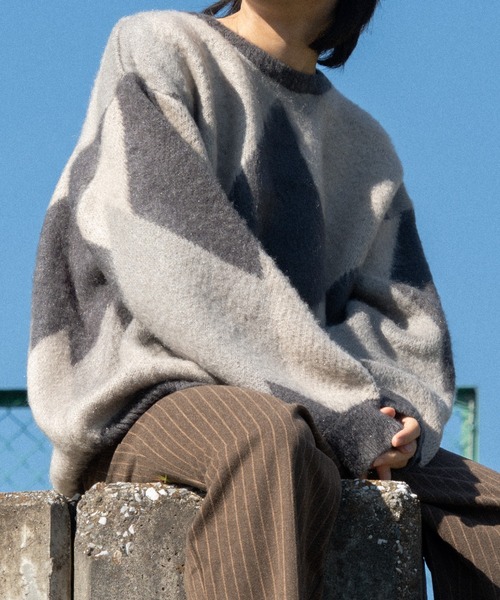 kutir(クティール)の「アーガイルニットプルオーバー(ニット/セーター・メンズ・ブラック/ネイビー/ライトグレー・MEDIUM/LARGE)」の8枚目の写真